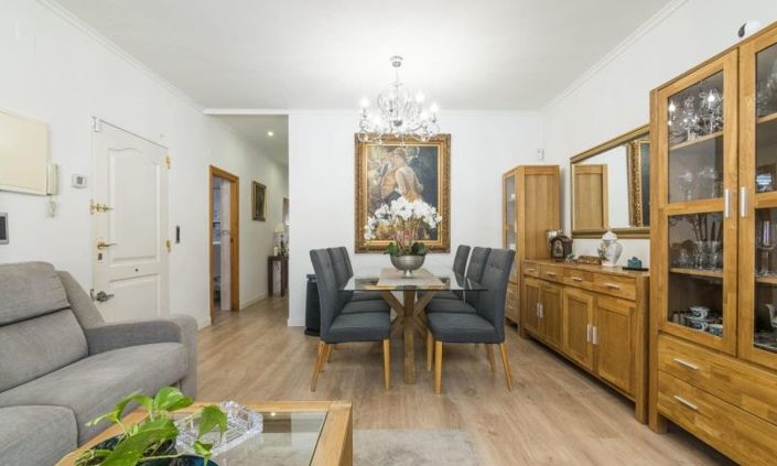 Image No.18-3 Bed Country House for sale