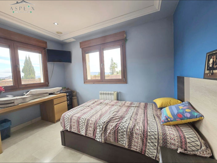 Image No.5-5 Bed Villa for sale