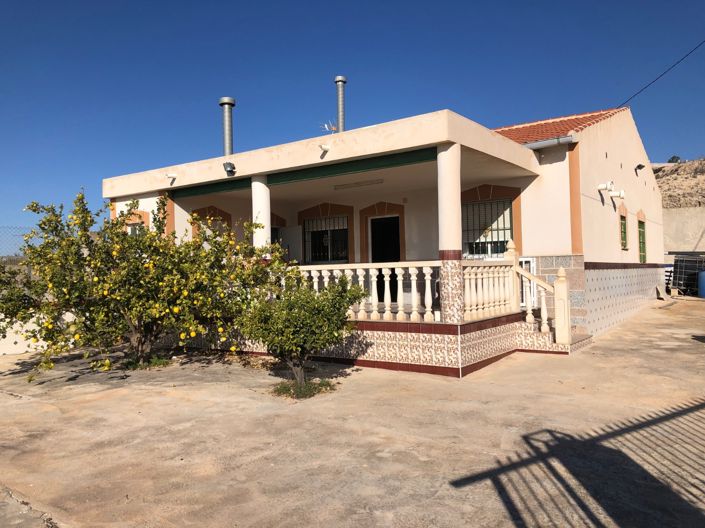 Image No.1-3 Bed Country House for sale