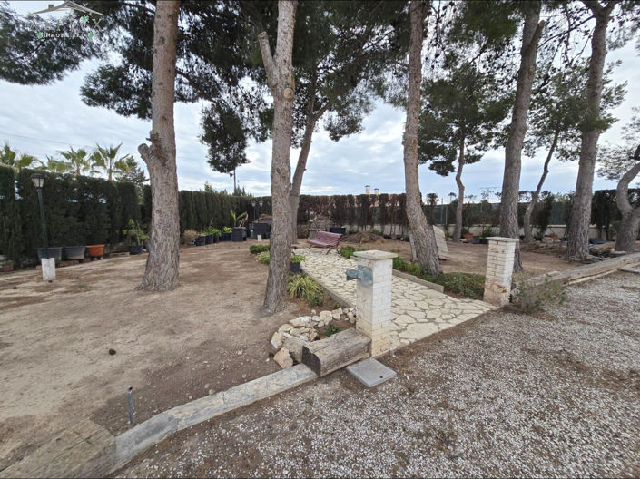 Image No.1-3 Bed Country House for sale