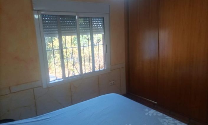 Image No.10-4 Bed Country House for sale