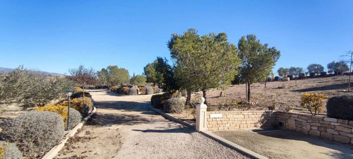 Image No.23-3 Bed Country House for sale