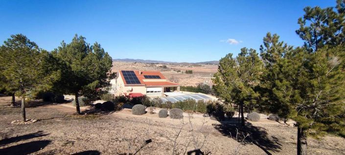 Image No.33-3 Bed Country House for sale