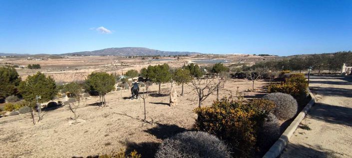 Image No.35-3 Bed Country House for sale