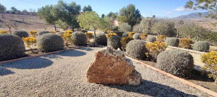 Image No.37-3 Bed Country House for sale