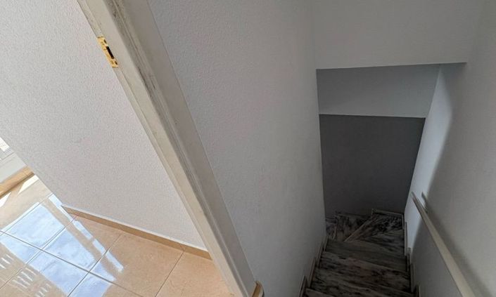 Image No.29-3 Bed Duplex for sale