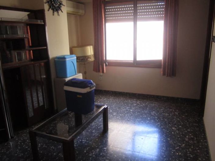 Image No.7-4 Bed Townhouse for sale