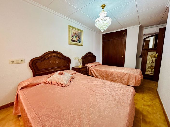 Image No.13-3 Bed Apartment for sale