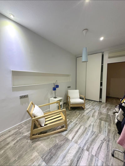 Image No.8-6 Bed Townhouse for sale