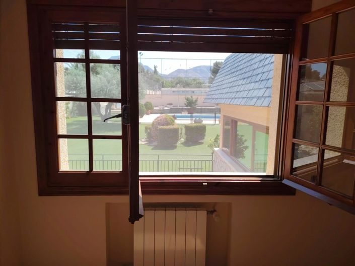 Image No.18-5 Bed Country House for sale