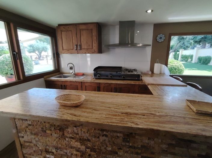 Image No.33-5 Bed Country House for sale