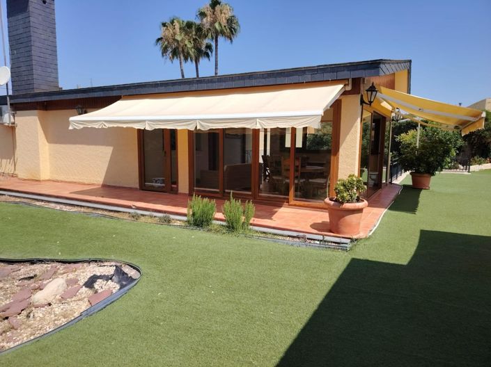 Image No.38-5 Bed Country House for sale