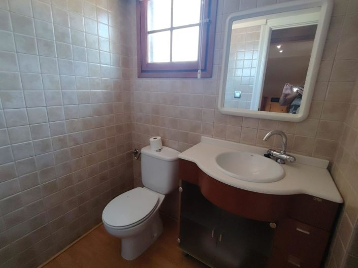 Image No.48-5 Bed Country House for sale