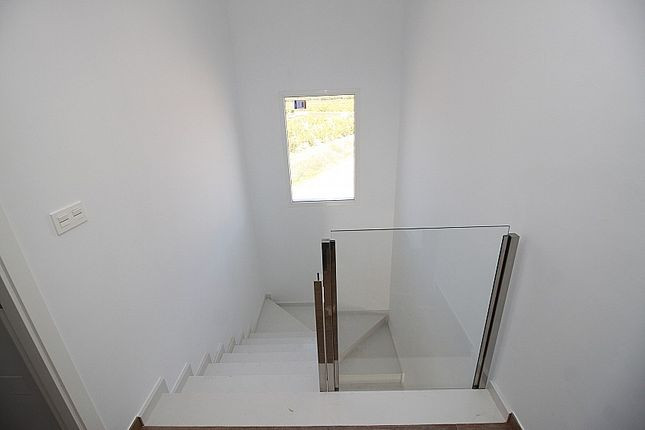 Image No.11-3 Bed Villa for sale