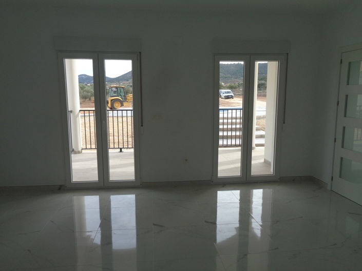 Image No.19-3 Bed Villa for sale