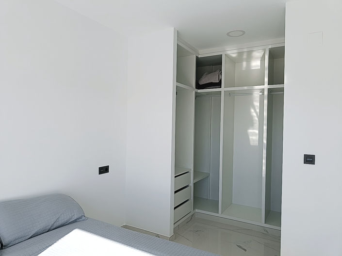 Image No.28-6 Bed Country House for sale