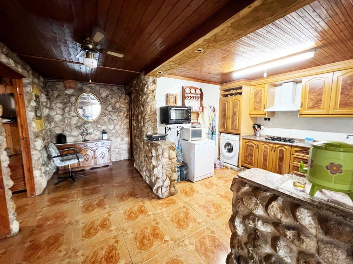 Image No.41-4 Bed Country House for sale