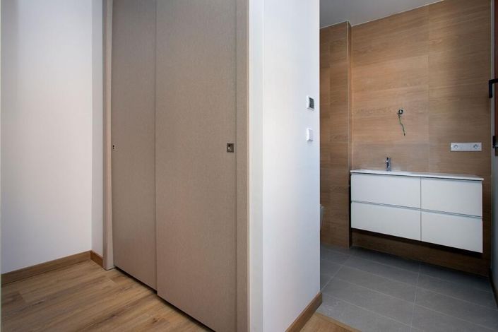 Image No.37-3 Bed Apartment for sale