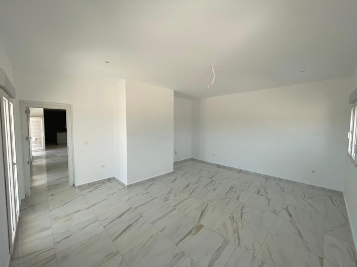 Image No.16-6 Bed Villa for sale