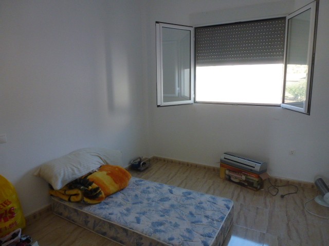 Image No.6-3 Bed Townhouse for sale