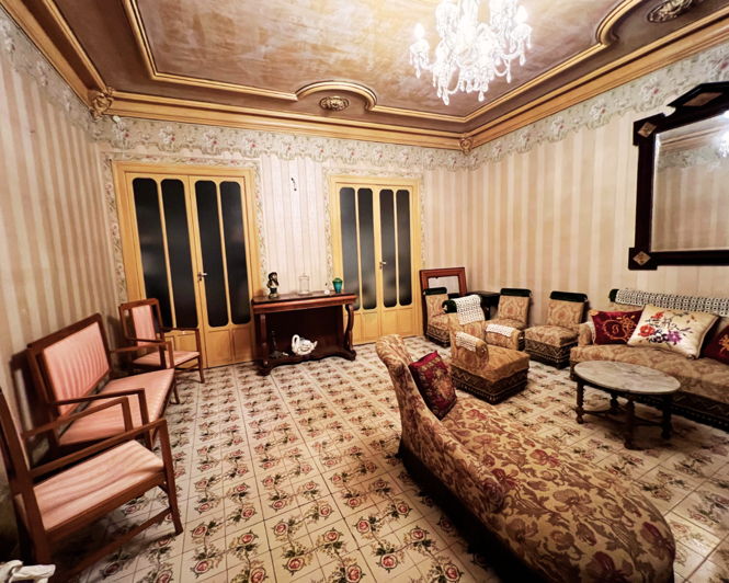 Image No.6-9 Bed Townhouse for sale