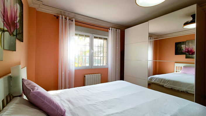 Image No.33-5 Bed Country House for sale