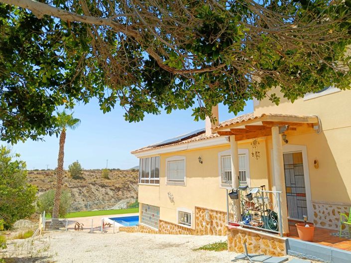 Image No.10-5 Bed Country House for sale