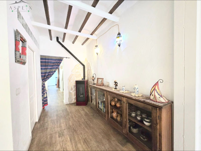 Image No.2-4 Bed Townhouse for sale