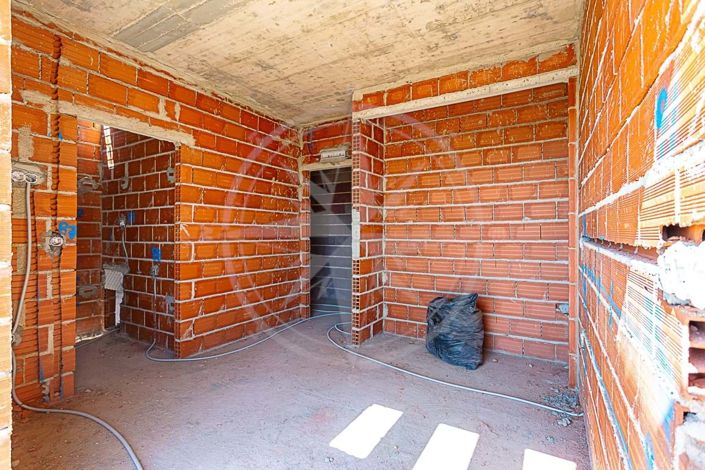 Image No.16-5 Bed Villa for sale