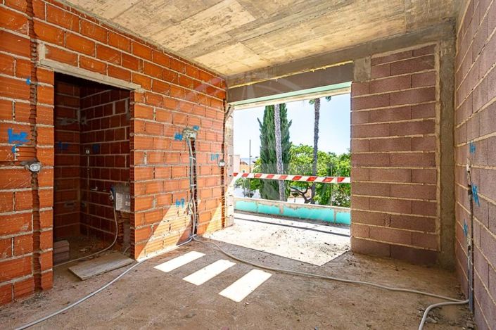 Image No.21-5 Bed Villa for sale