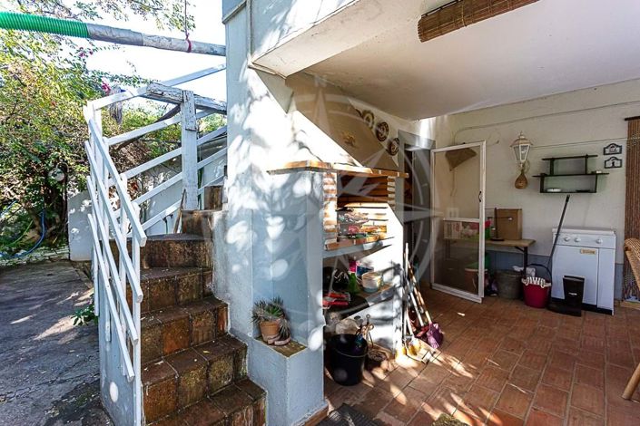 Image No.18-2 Bed Villa for sale