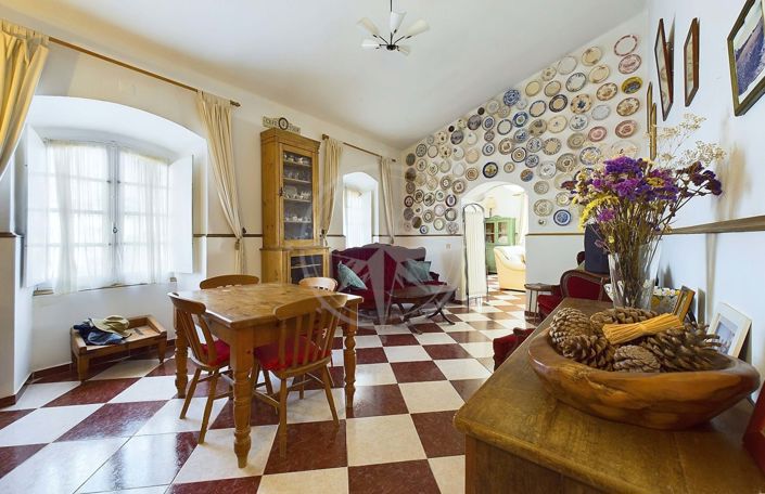 Image No.6-2 Bed Villa for sale