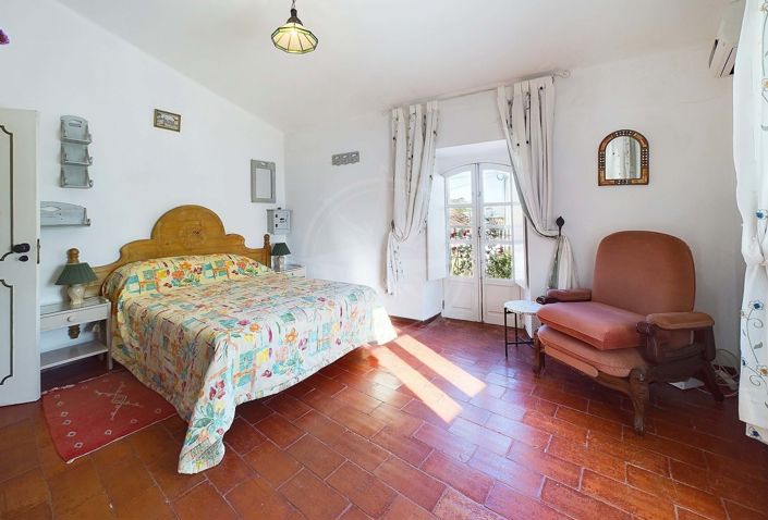 Image No.8-2 Bed Villa for sale