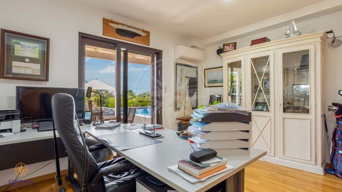 Image No.14-5 Bed Villa for sale