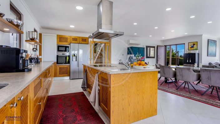 Image No.9-5 Bed Villa for sale