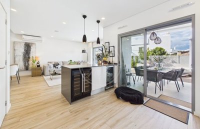 1987-348286-0086b5b4f2b294297643049c268e89554