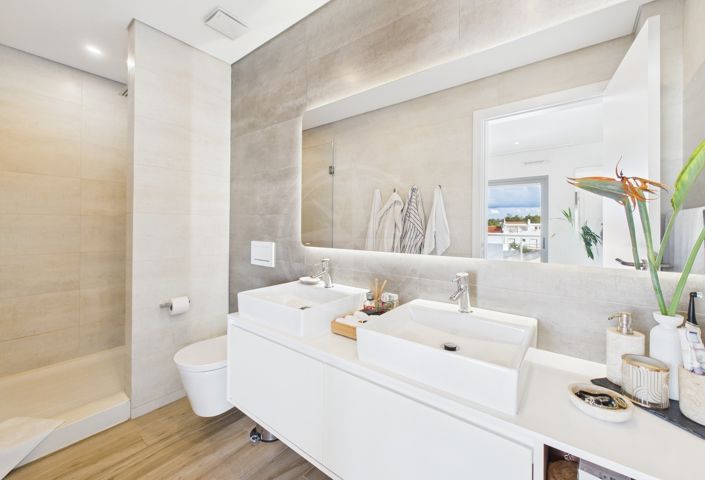 Image No.26-4 Bed Villa for sale