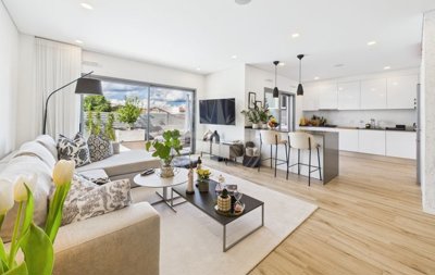 1987-348286-0086b5b4f2b294297643049c268e89554