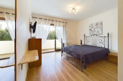 1987-350838-0086b5b4f2b294297643049c268e89554