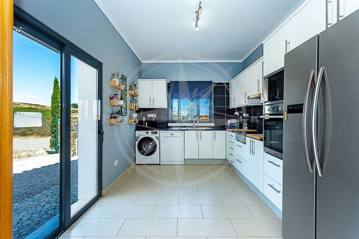 Image No.11-3 Bed Villa for sale