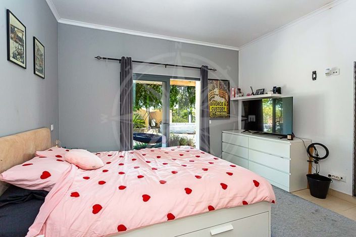 Image No.17-3 Bed Villa for sale