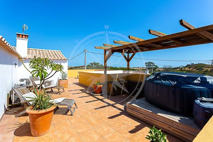 Image No.20-3 Bed Villa for sale