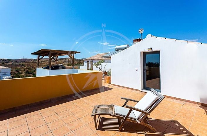 Image No.21-3 Bed Villa for sale