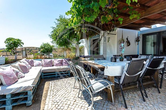 Image No.3-3 Bed Villa for sale