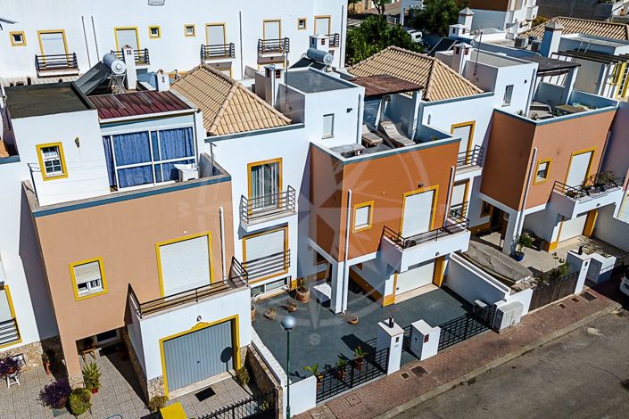 Image No.30-4 Bed Villa for sale