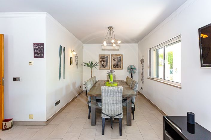 Image No.17-4 Bed Villa for sale