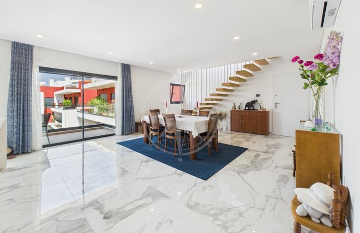 Image No.6-3 Bed Apartment for sale