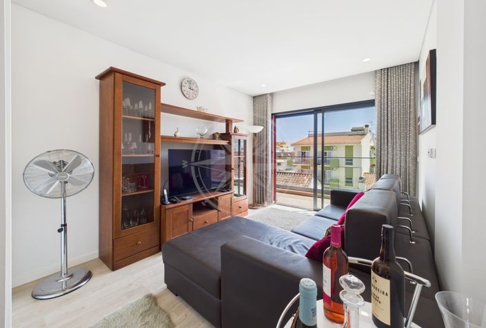 Image No.9-3 Bed Apartment for sale