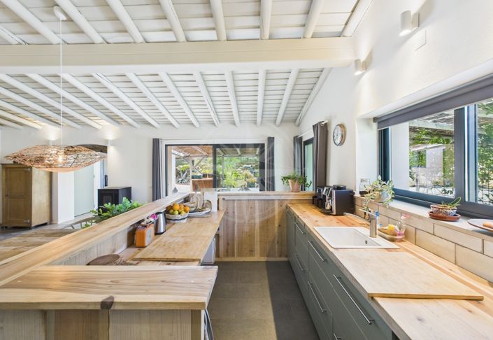 Image No.9-3 Bed Villa for sale