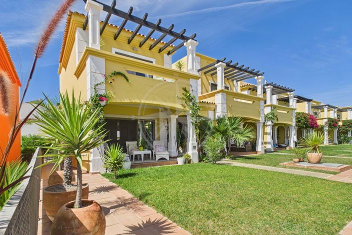 Image No.3-3 Bed Villa for sale